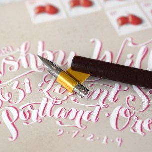 This simple oblique pen will fit your Brause Rose nib safely and securely.